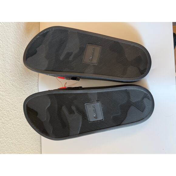 NWT DSquared2 Leather Slip On Slides Sandals Black/Fuchsia Womens 36-36.5 / US 6 - Picture 5 of 5